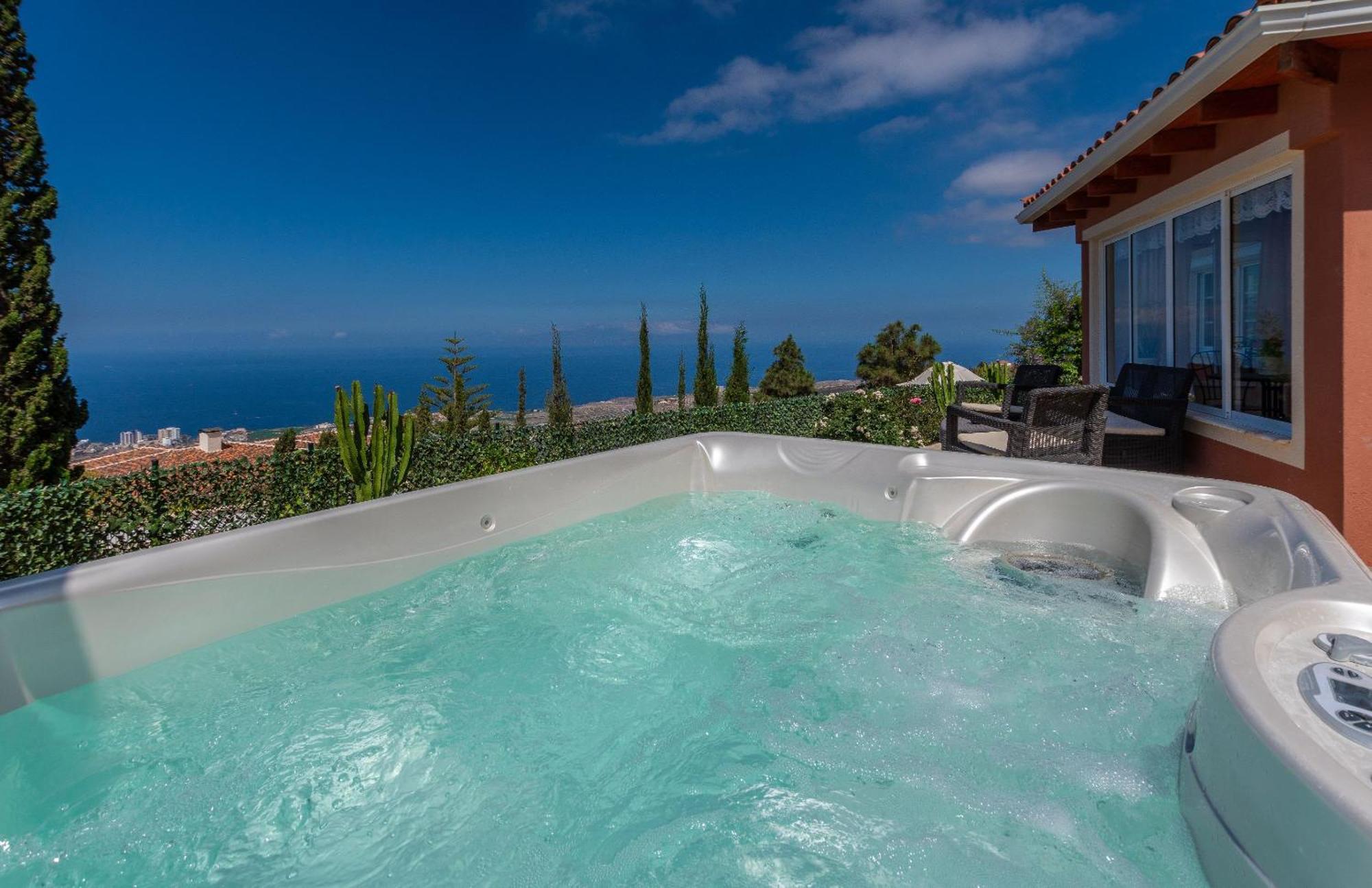 Hibisco, Jacuzzi Y Vistas Al Atlantico Villa